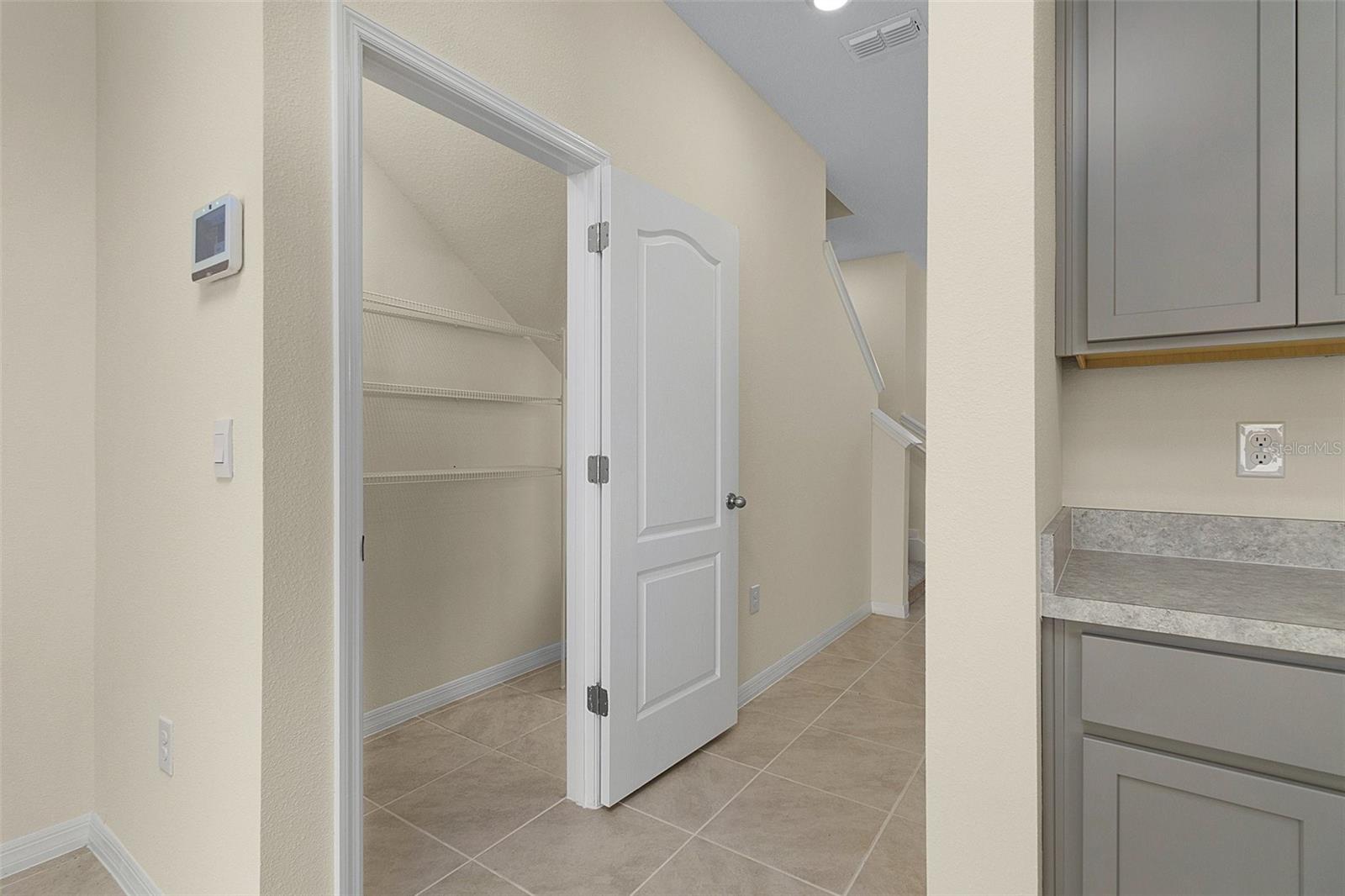 THOMPSON GROVE - Residential