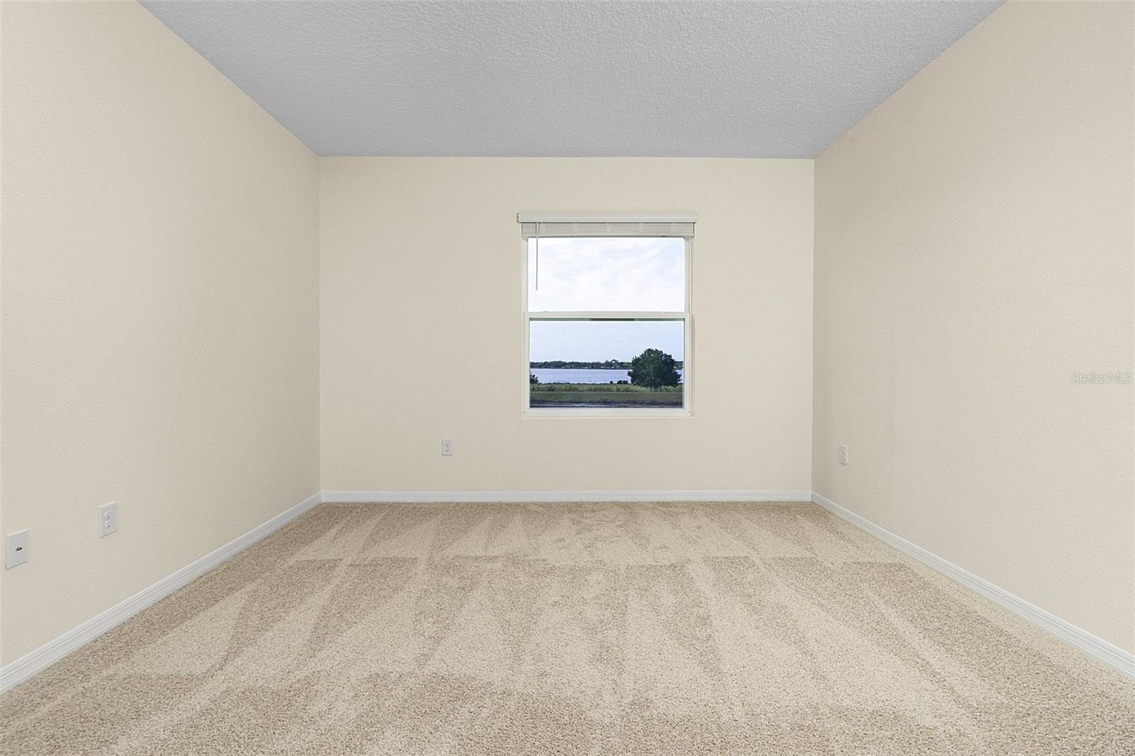 THOMPSON GROVE - Residential