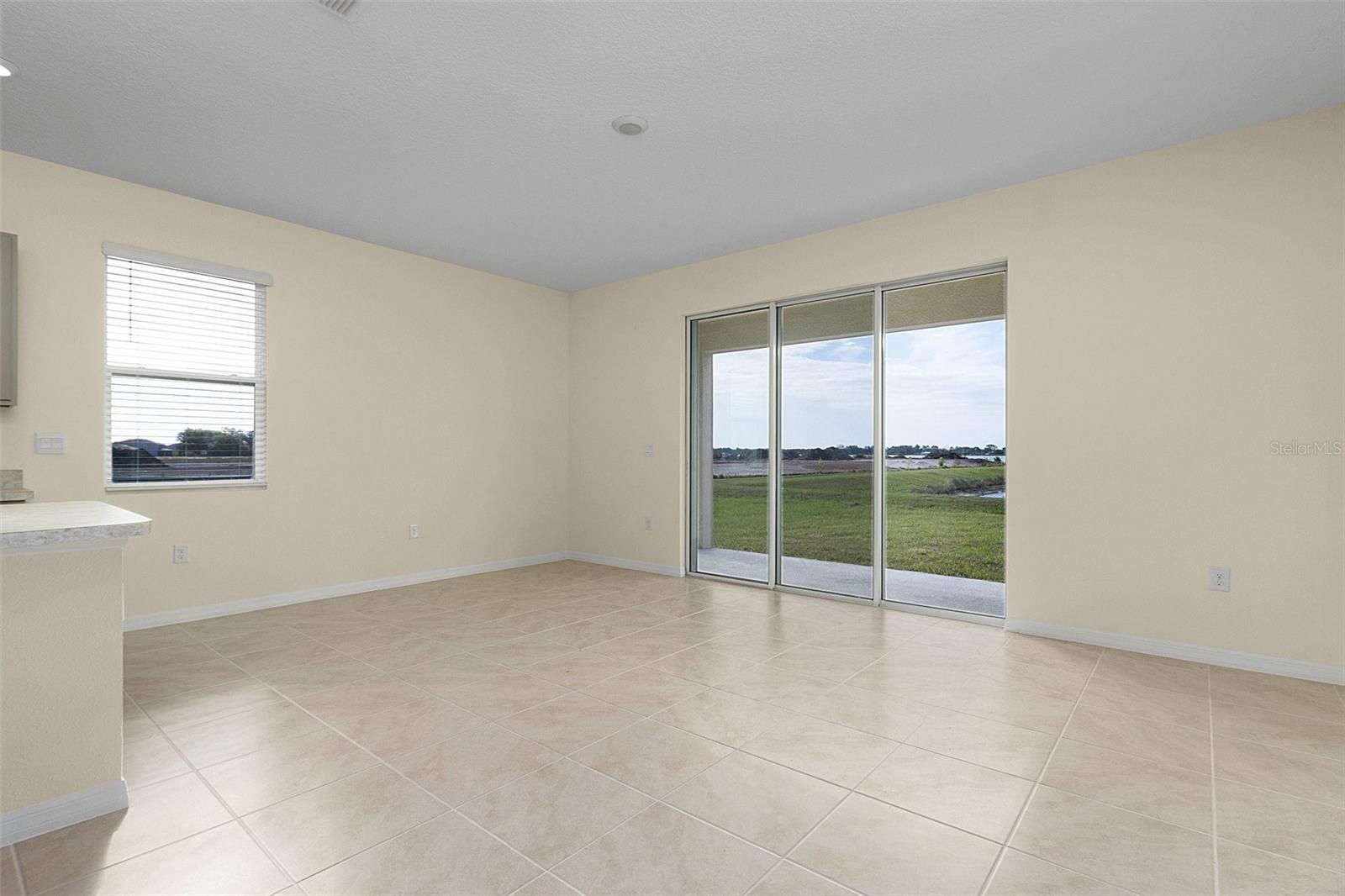 THOMPSON GROVE - Residential