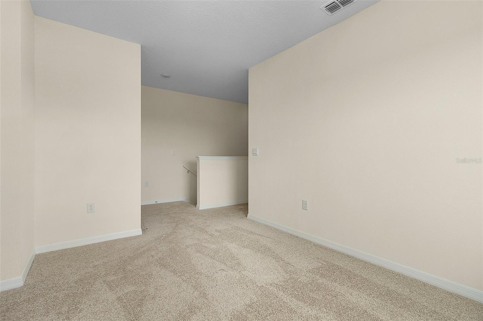 THOMPSON GROVE - Residential