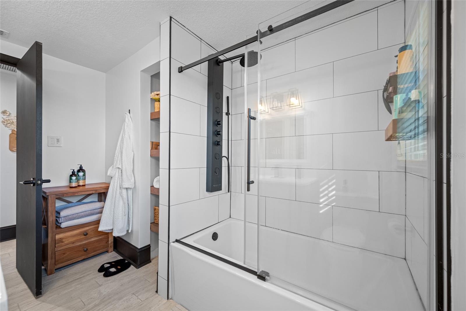 CLEARWATER MANOR - Residential