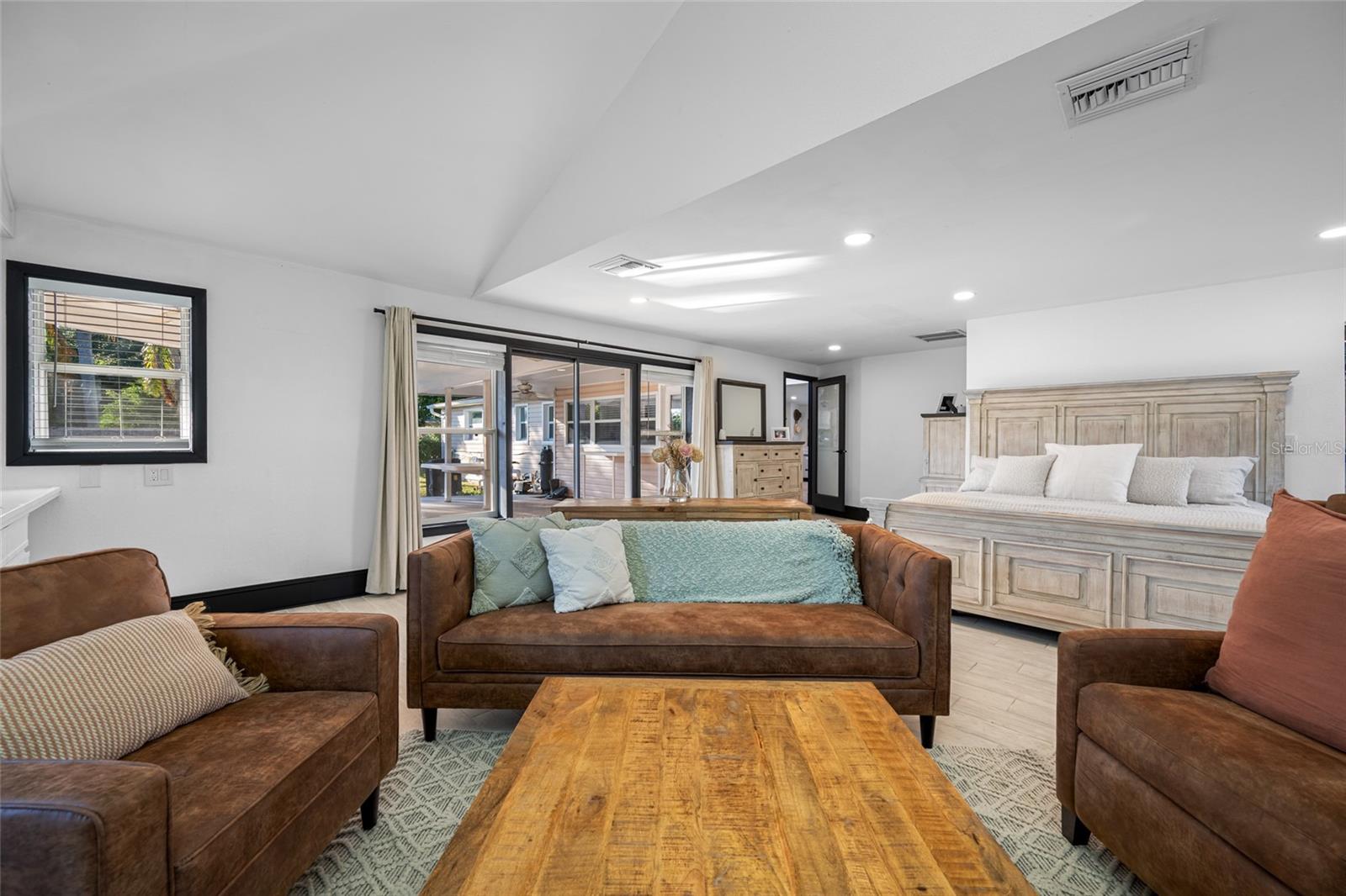 CLEARWATER MANOR - Residential