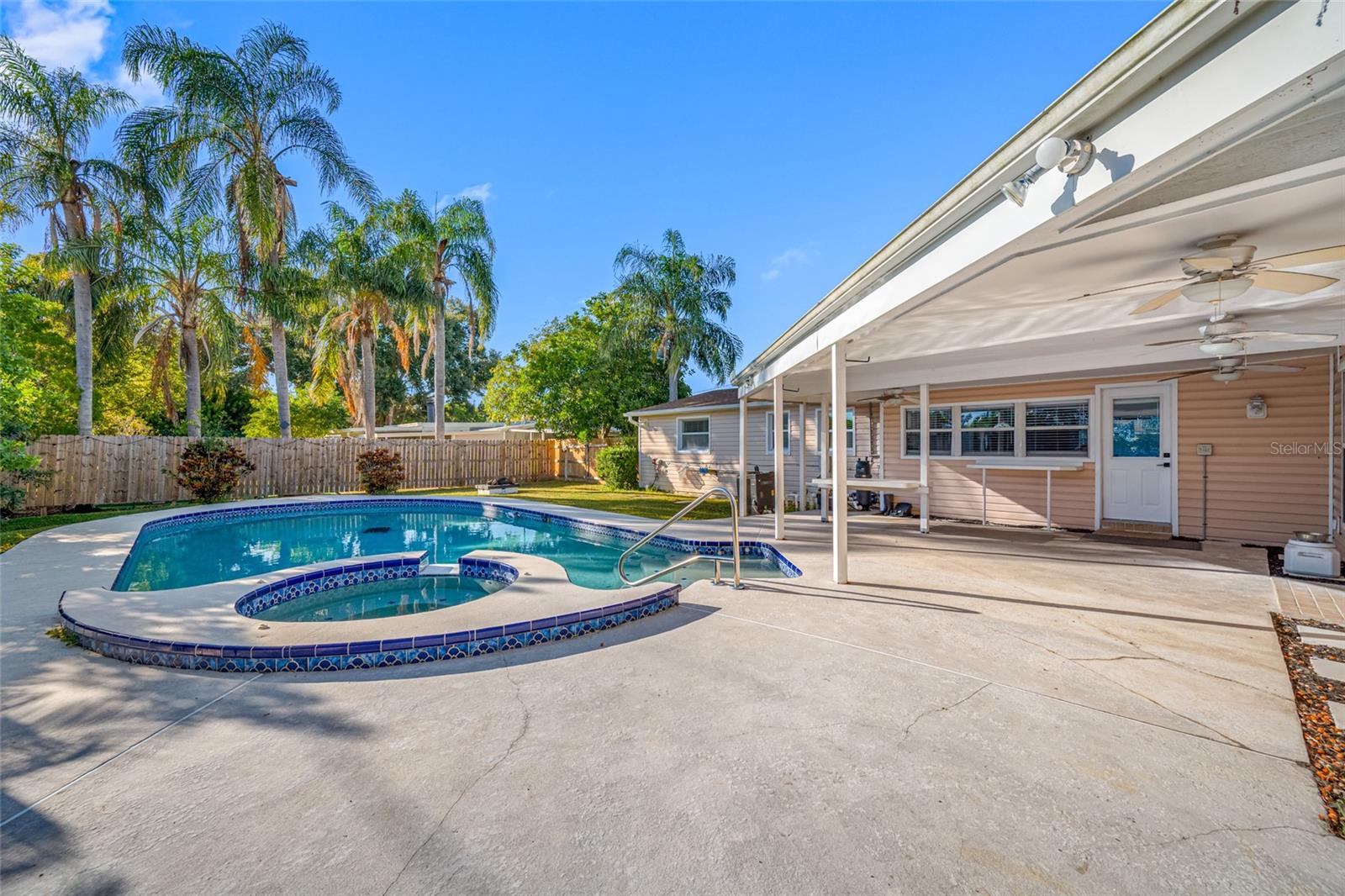 CLEARWATER MANOR - Residential