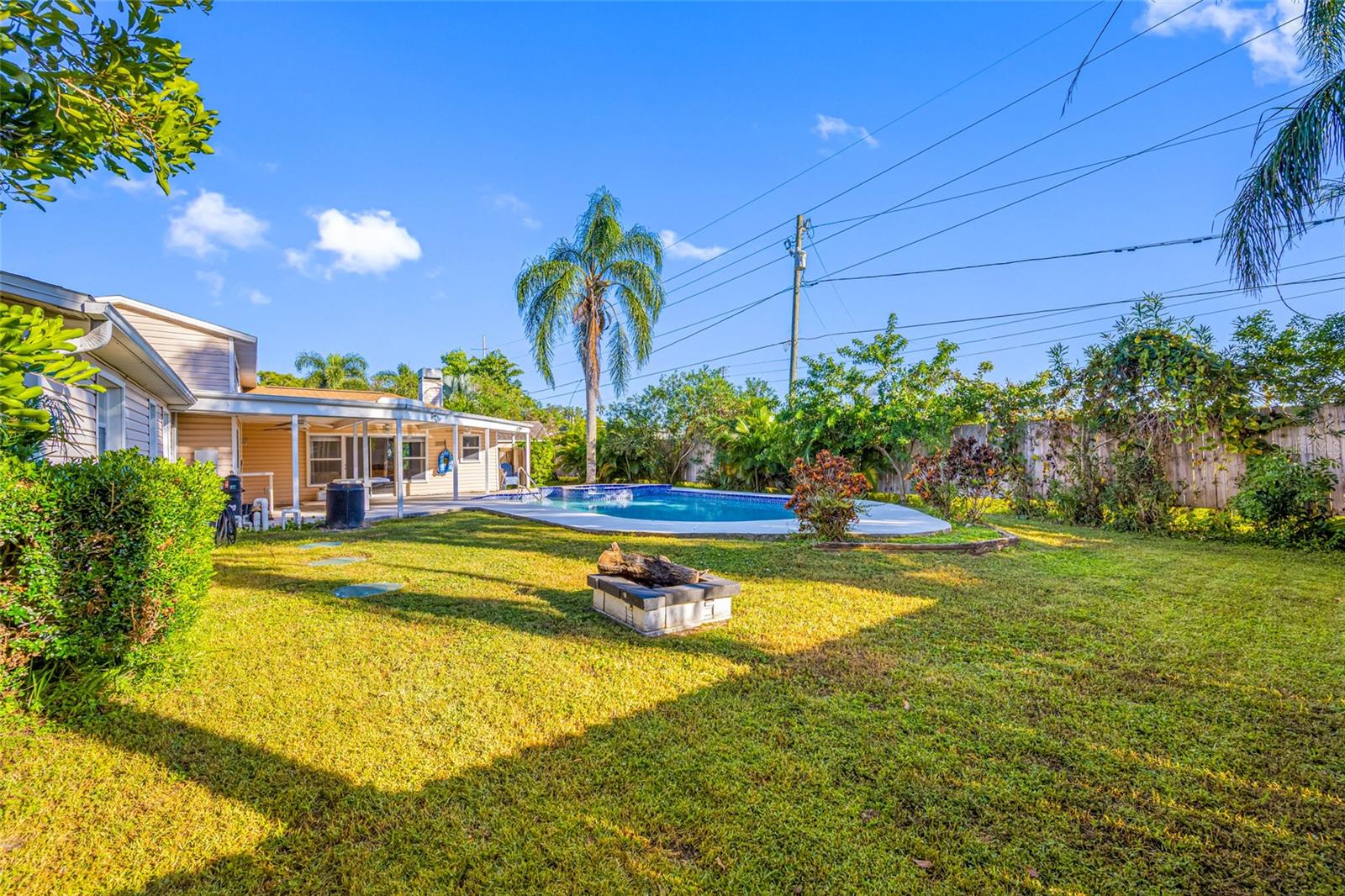 CLEARWATER MANOR - Residential