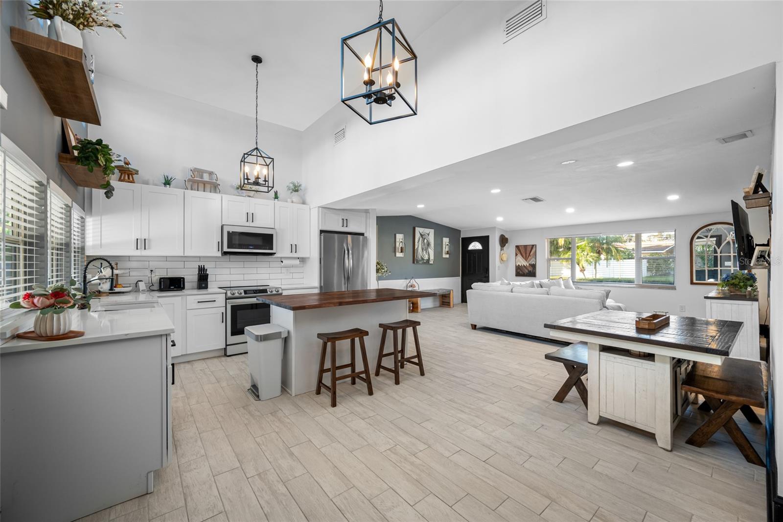 CLEARWATER MANOR - Residential