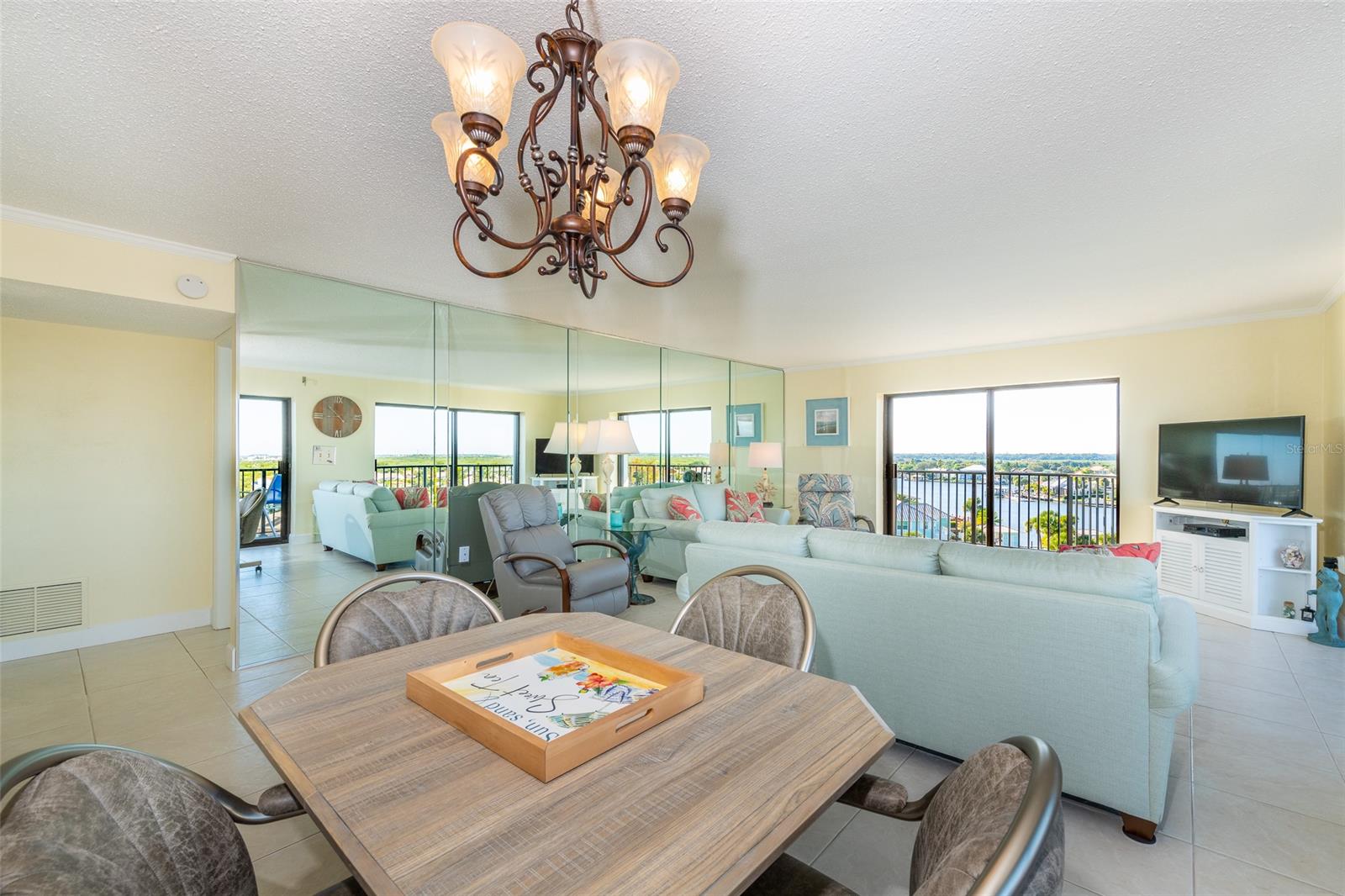 Diamond Head Point Condo - Residential
