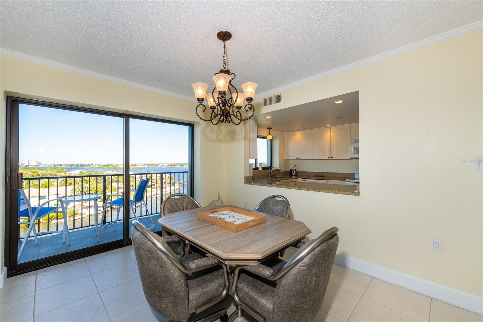 Diamond Head Point Condo - Residential