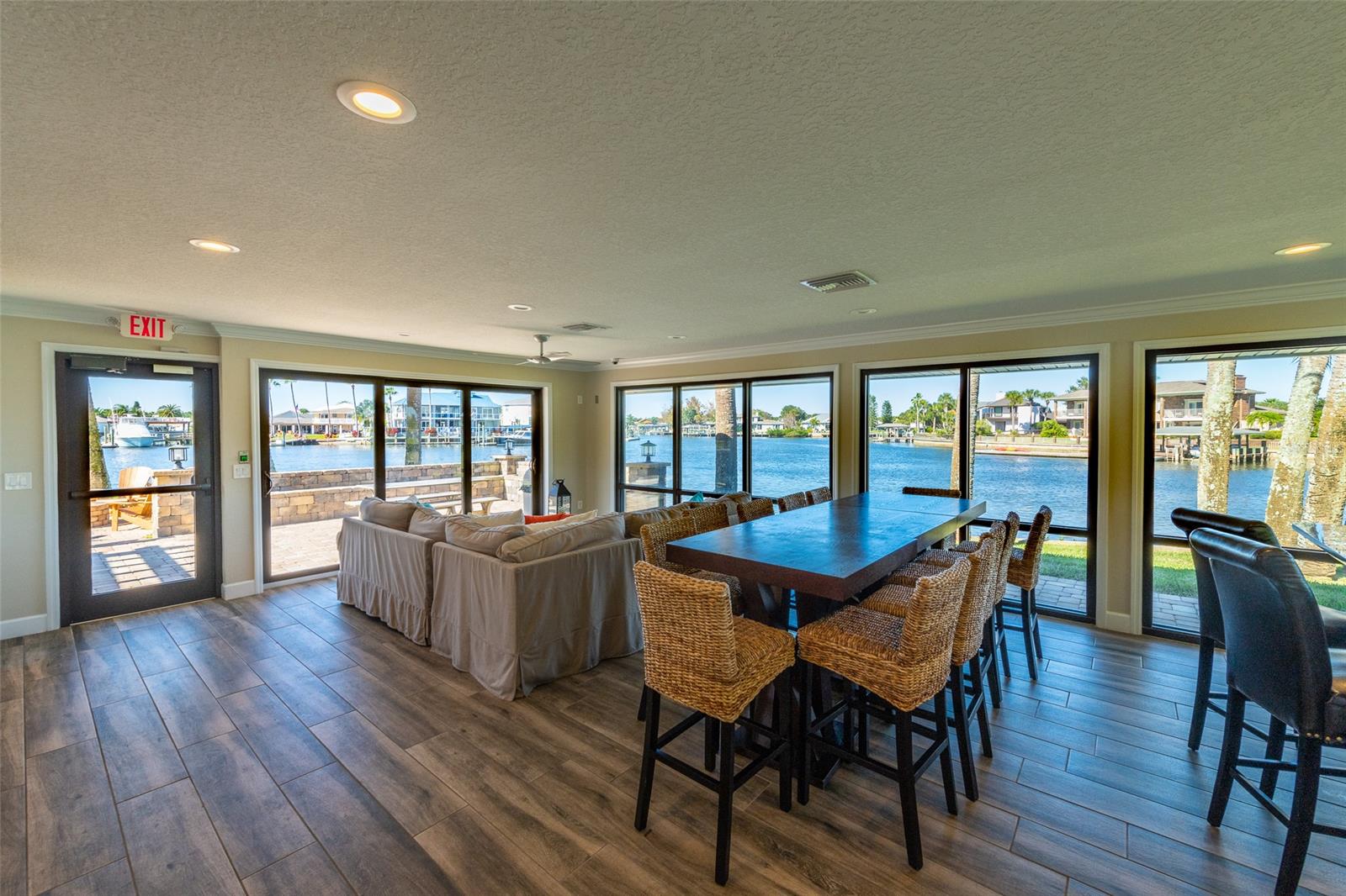 Diamond Head Point Condo - Residential