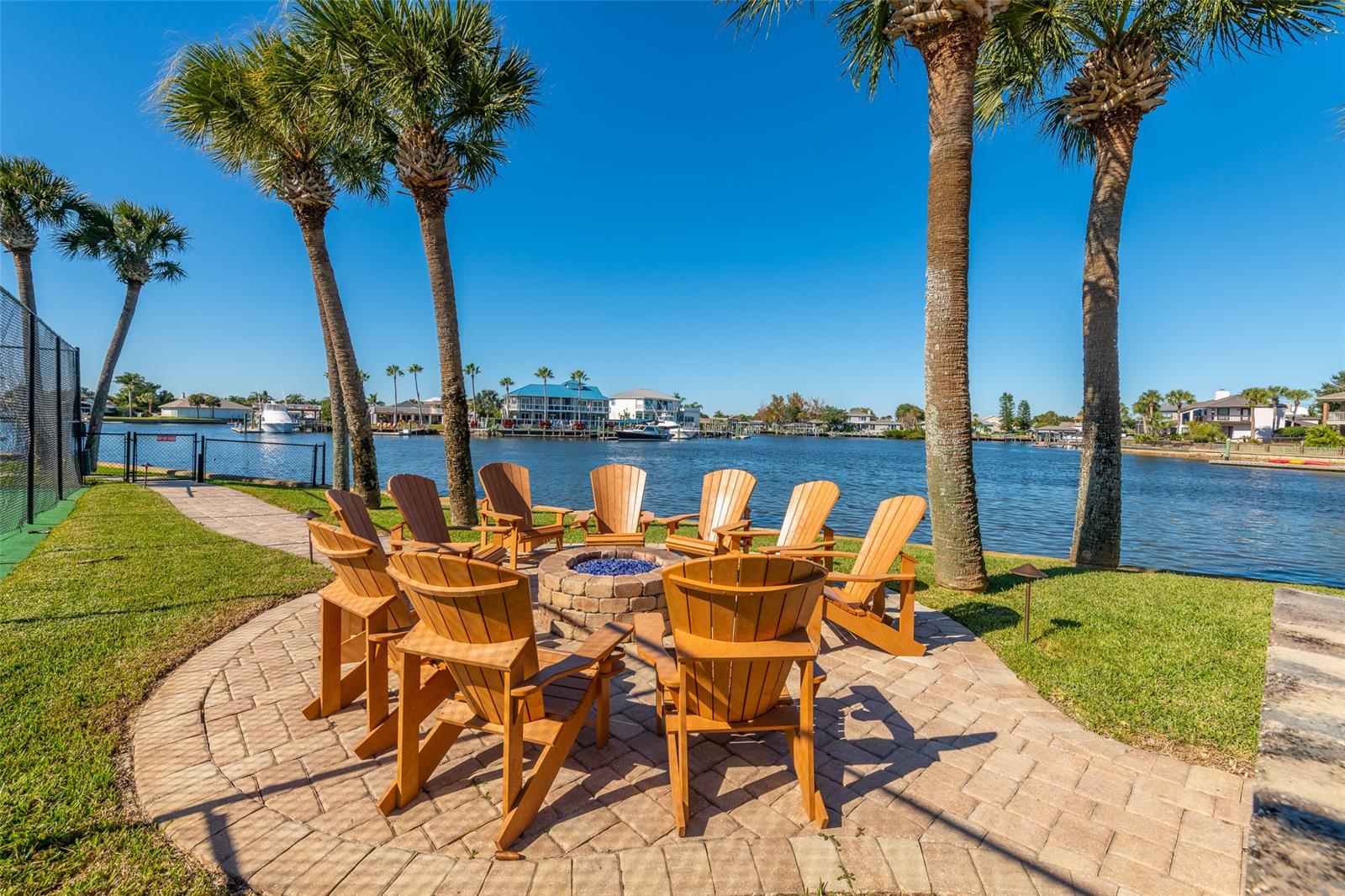 Diamond Head Point Condo - Residential