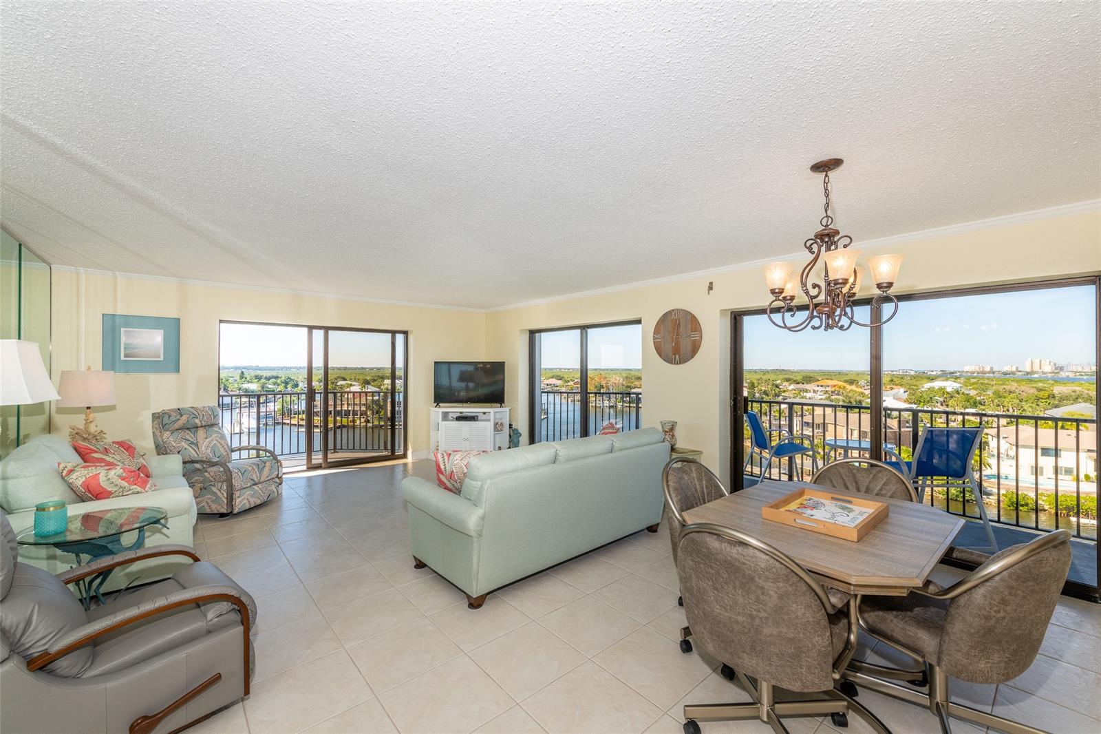 Diamond Head Point Condo - Residential
