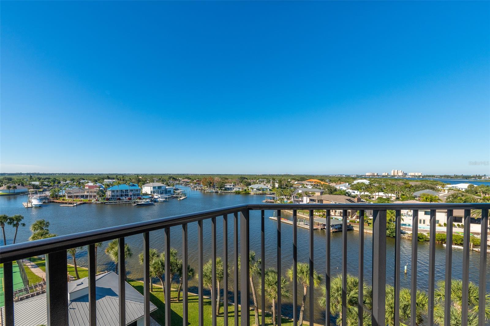 Diamond Head Point Condo - Residential