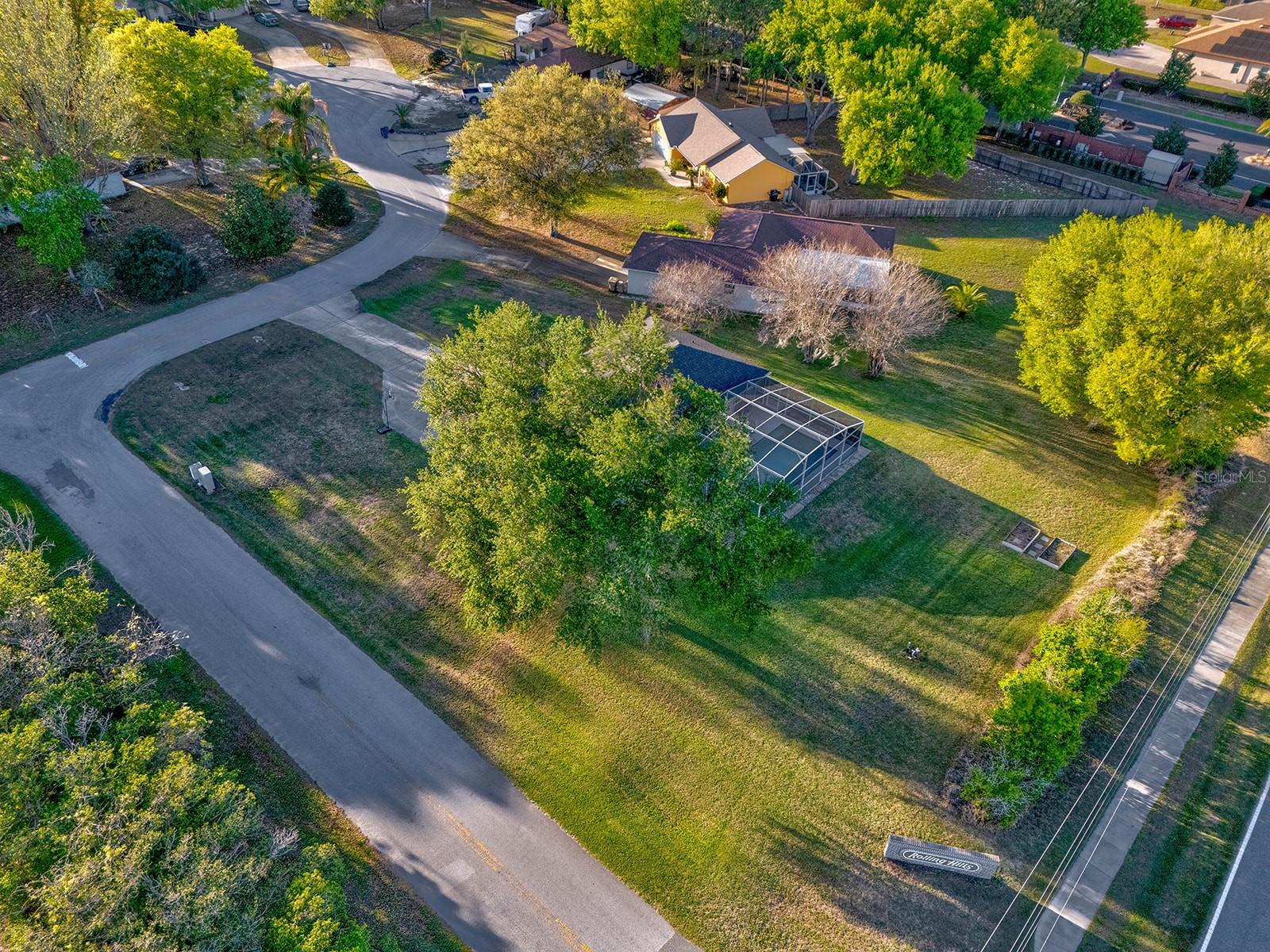 ROLLING HILLS SUB - Residential