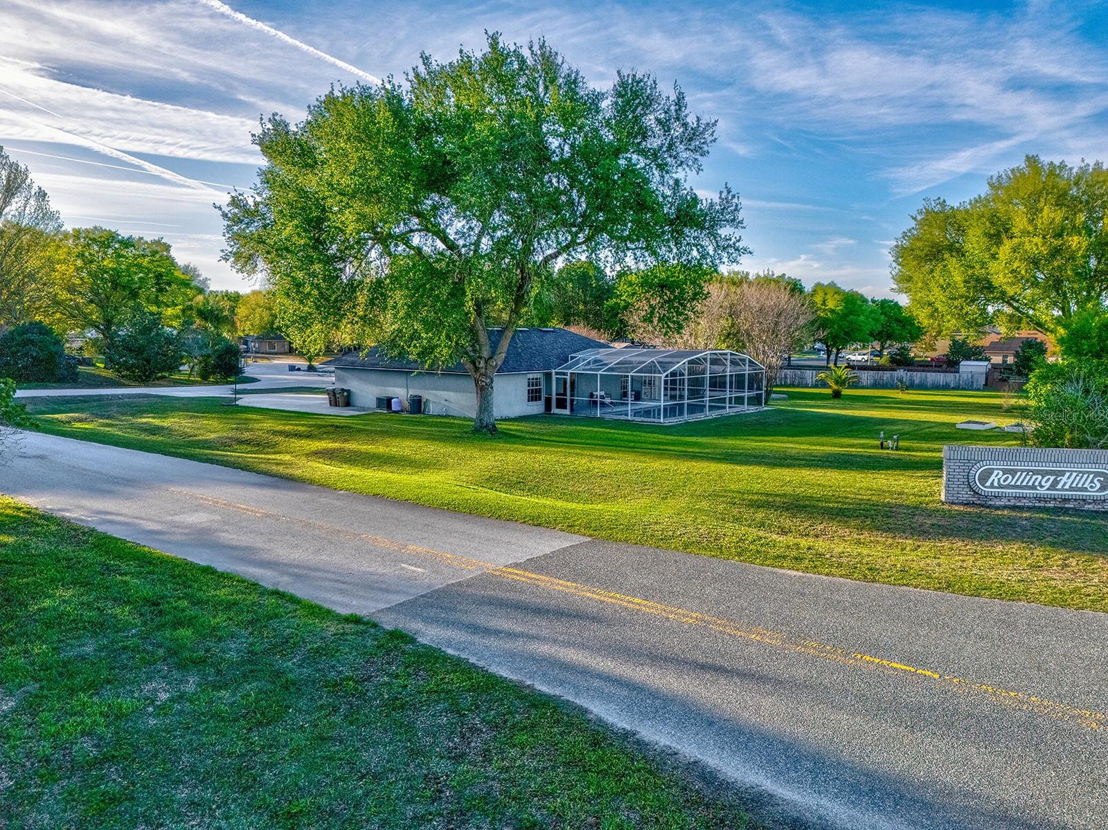 ROLLING HILLS SUB - Residential