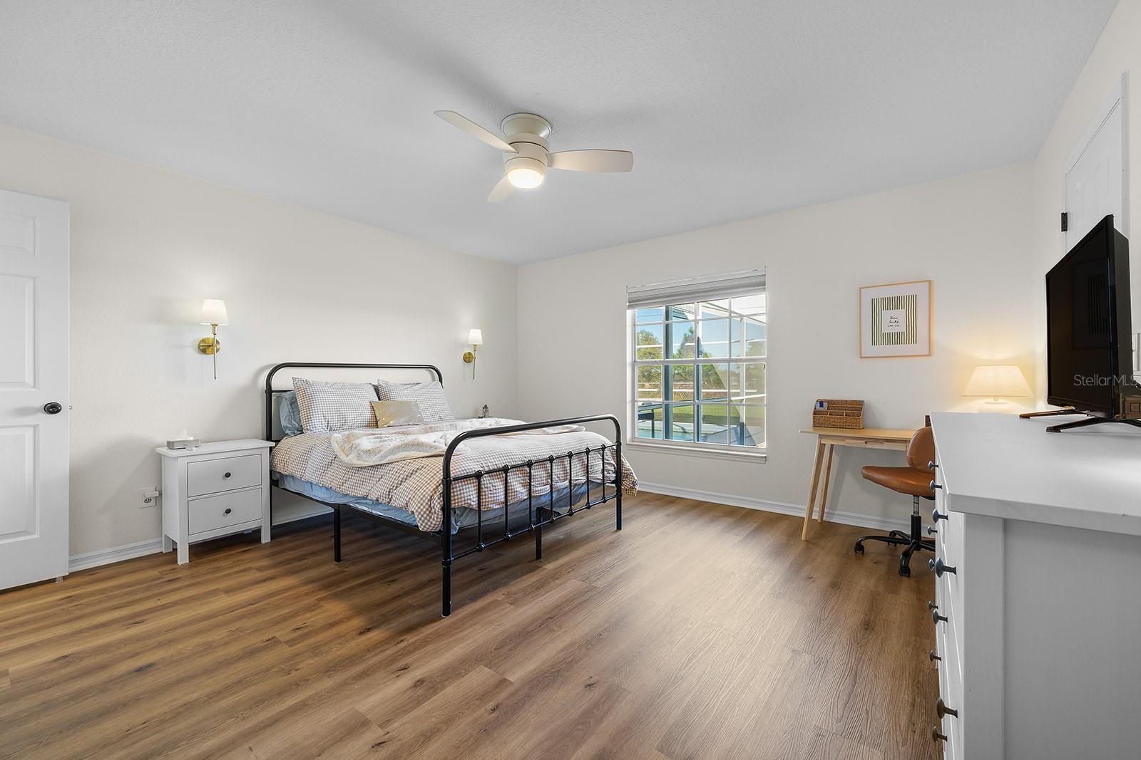 ROLLING HILLS SUB - Residential