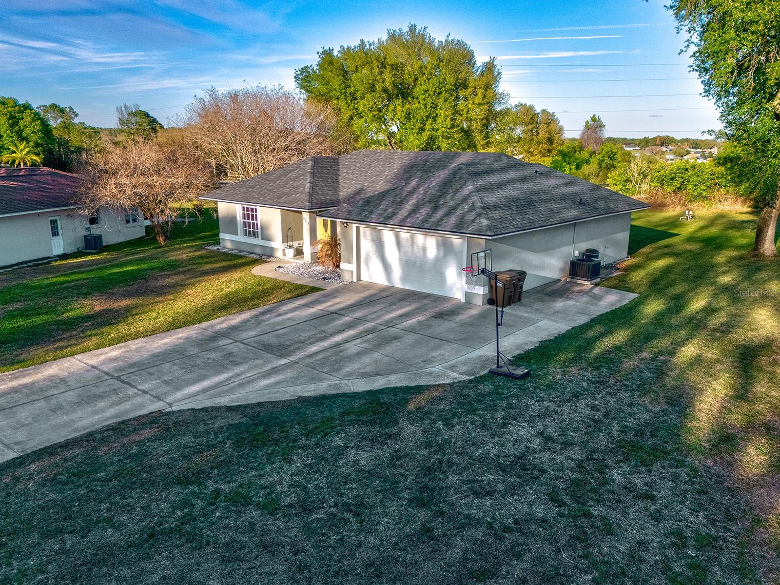 ROLLING HILLS SUB - Residential