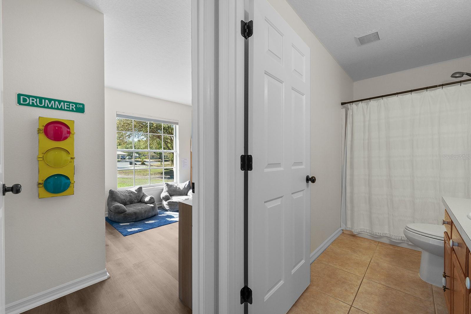 ROLLING HILLS SUB - Residential