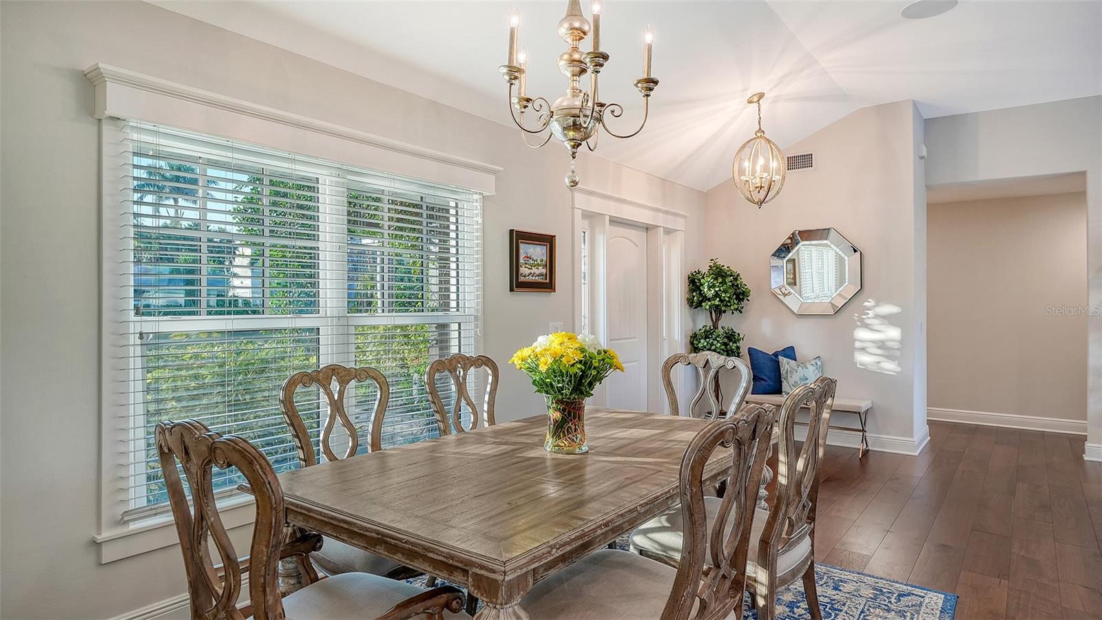 COUNTRY CLUB SHORES SEC 02 - Residential