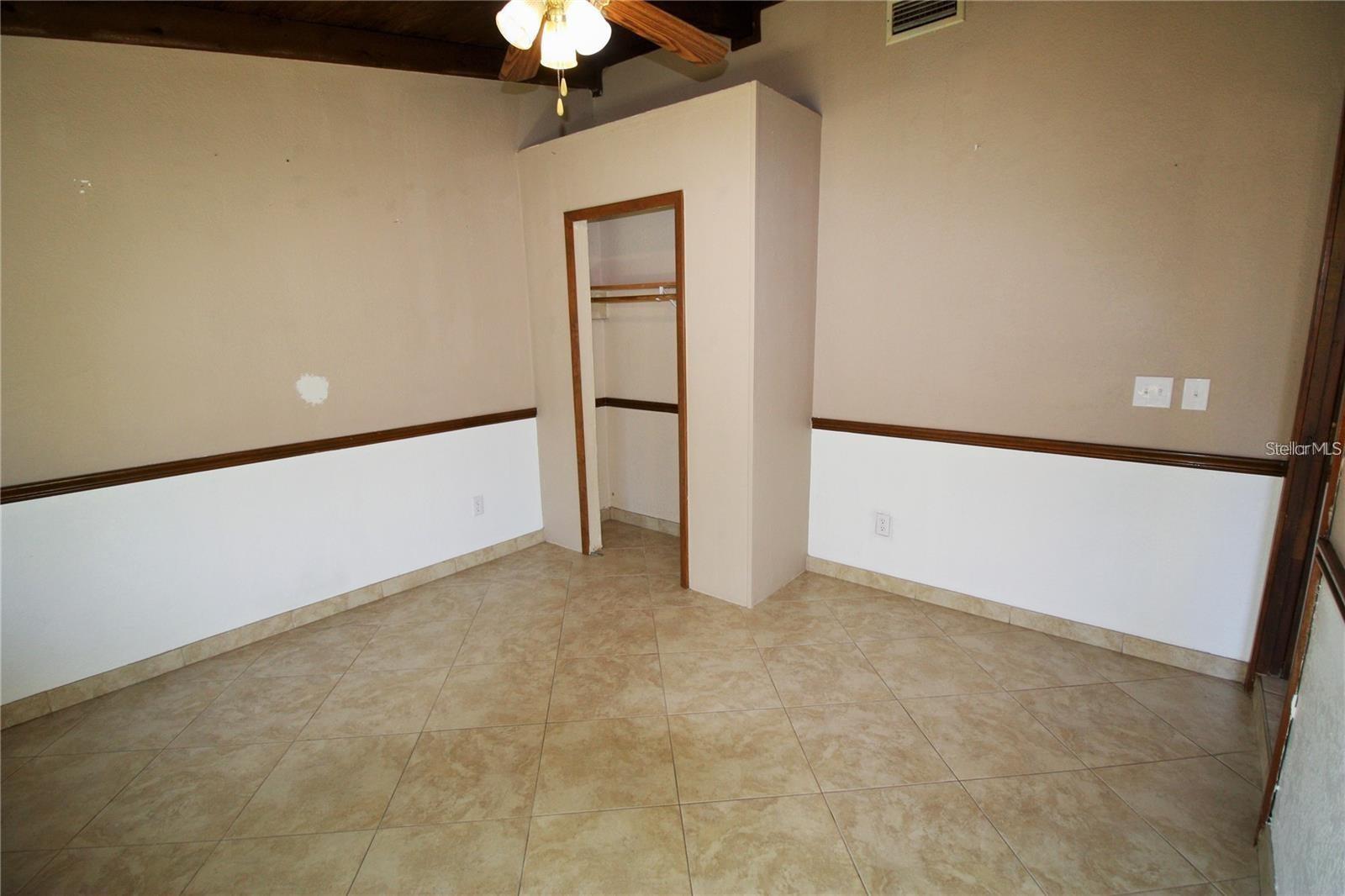 CONCORD WOODS VILLAGE SEC 1 - Residential Lease