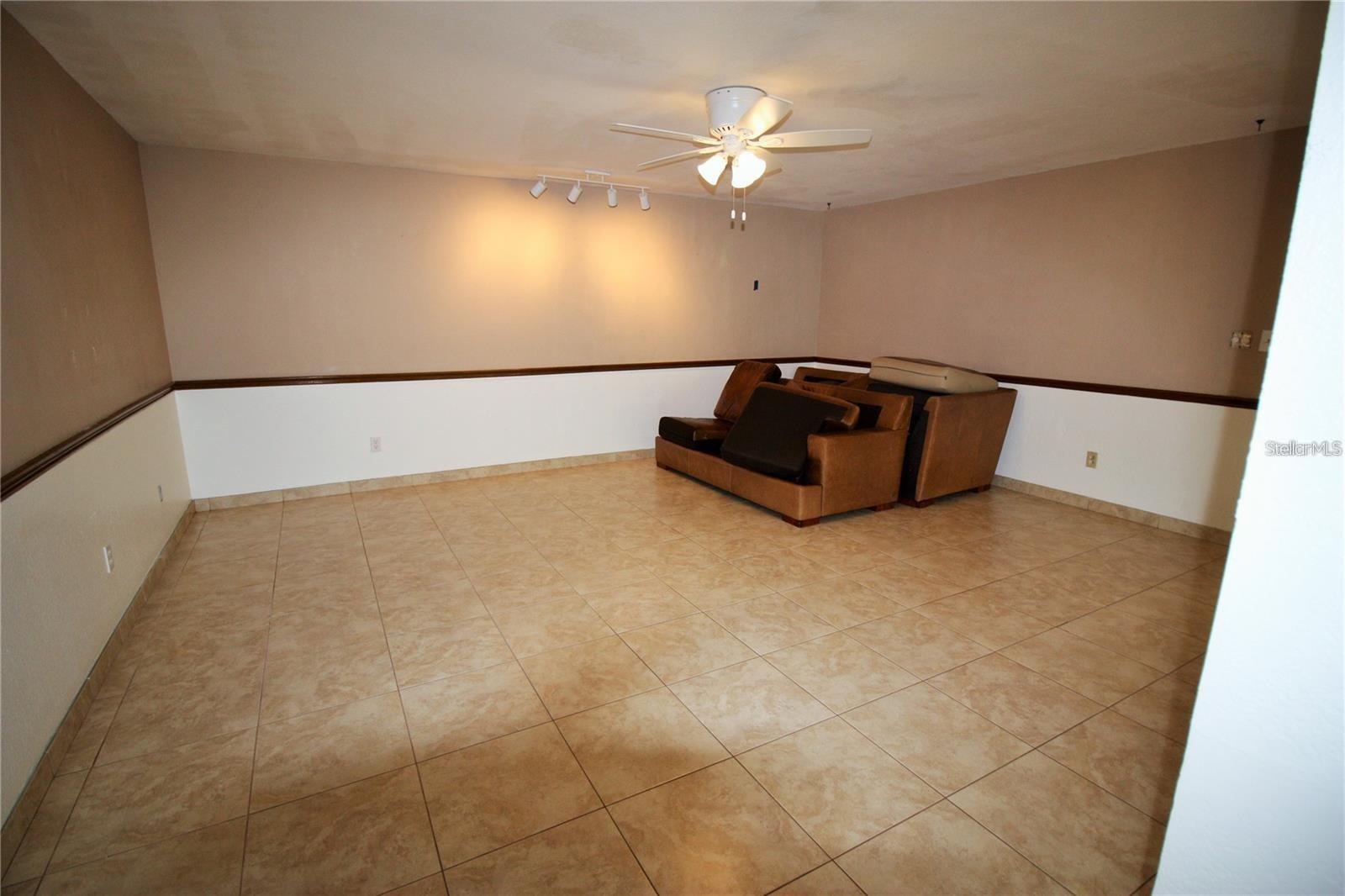 CONCORD WOODS VILLAGE SEC 1 - Residential Lease