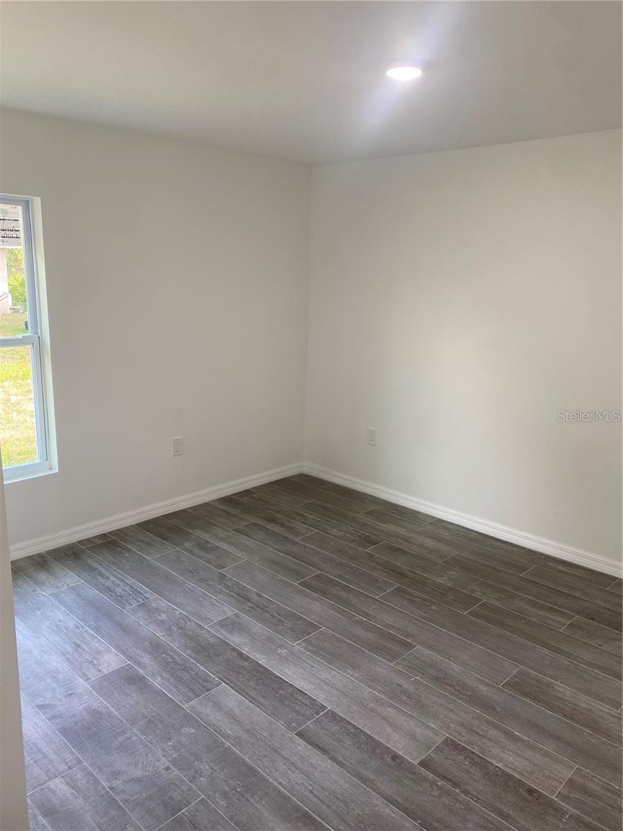 PORT CHARLOTTE SUB 19 - Residential Lease