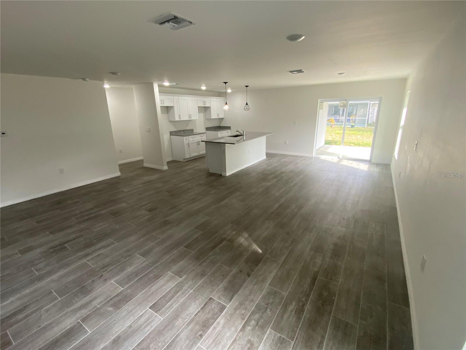 PORT CHARLOTTE SUB 19 - Residential Lease