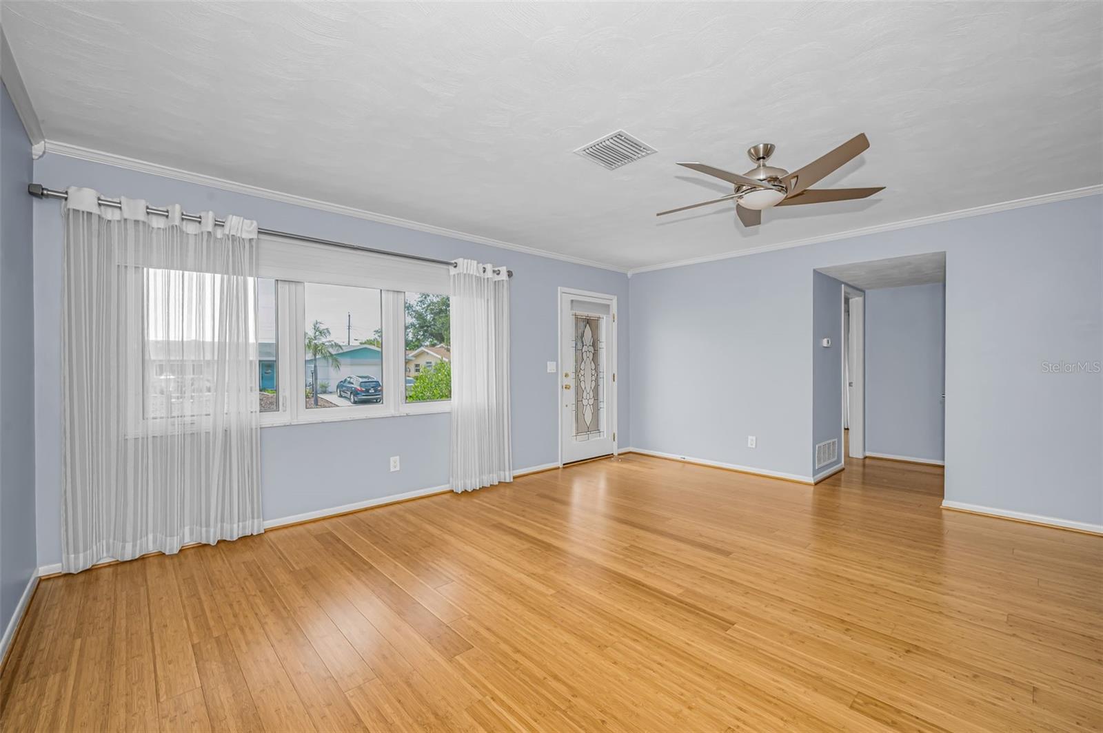 1387 HILL DRIVE