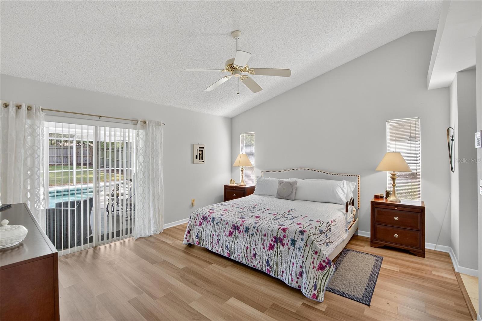 LAKEVIEW VILLAGE SEC D UNI - Residential
