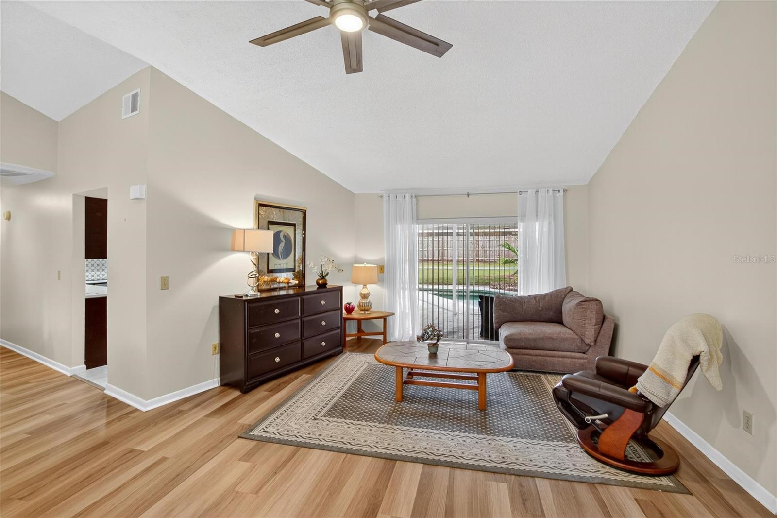 LAKEVIEW VILLAGE SEC D UNI - Residential