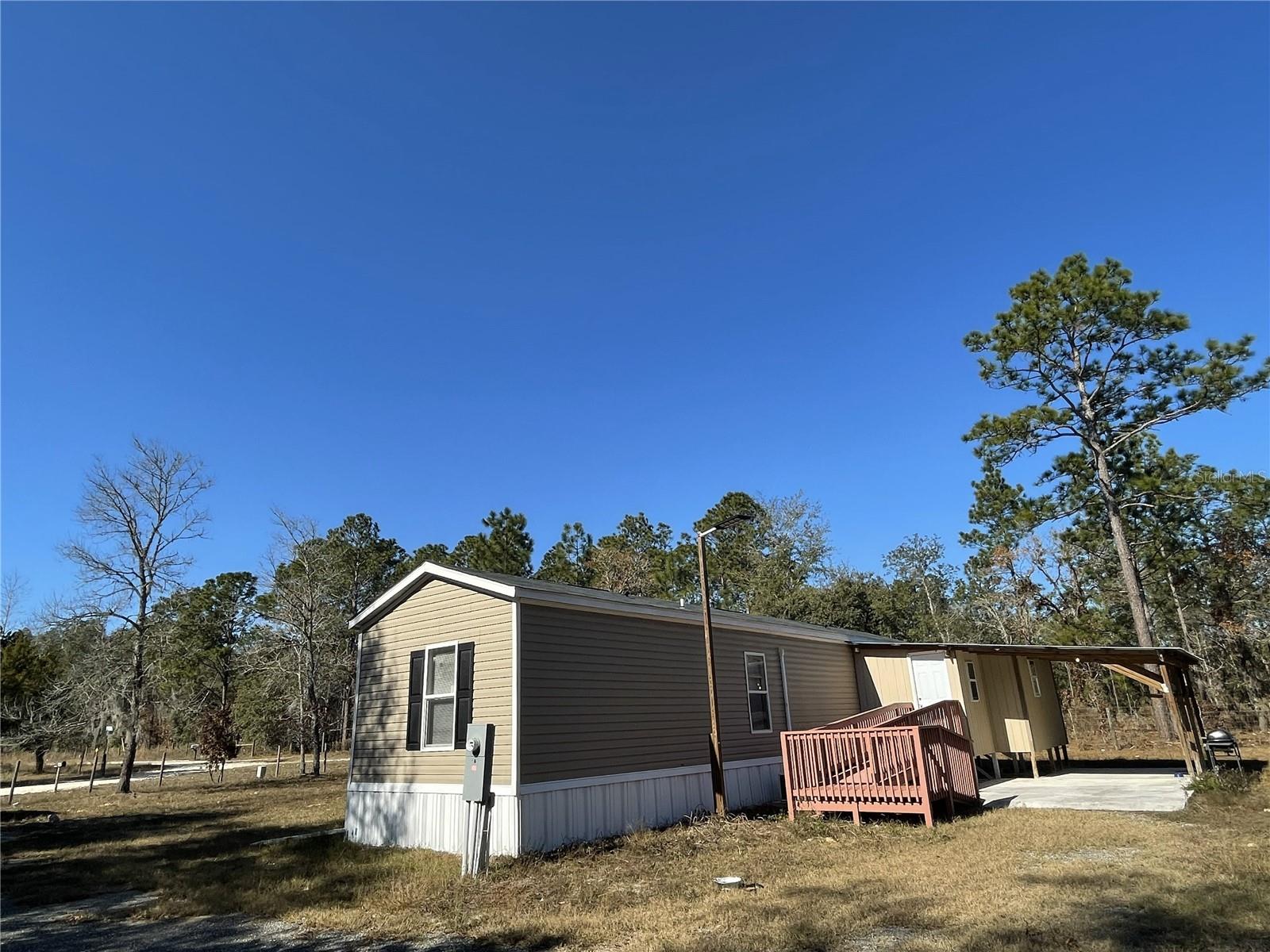 LAKE TROPICANA RANCHETTES - Residential