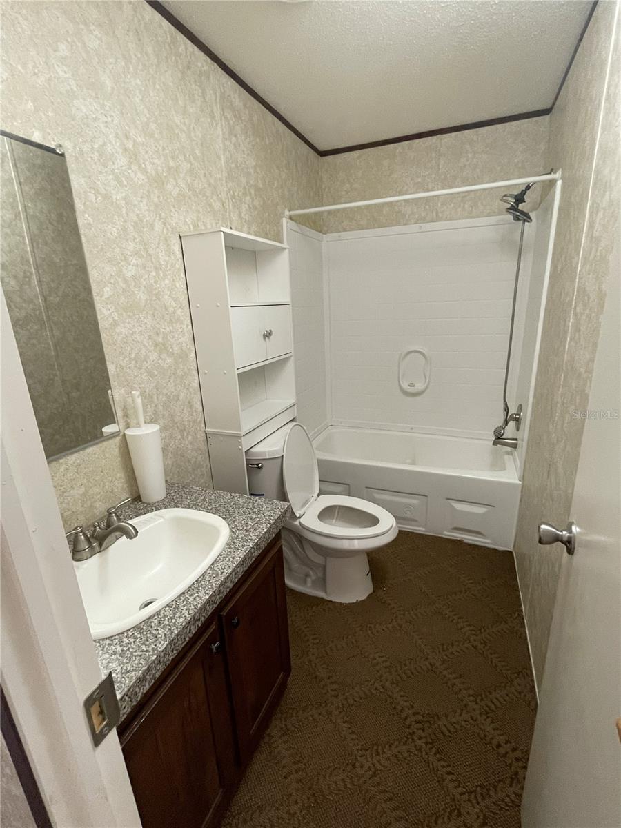 LAKE TROPICANA RANCHETTES - Residential