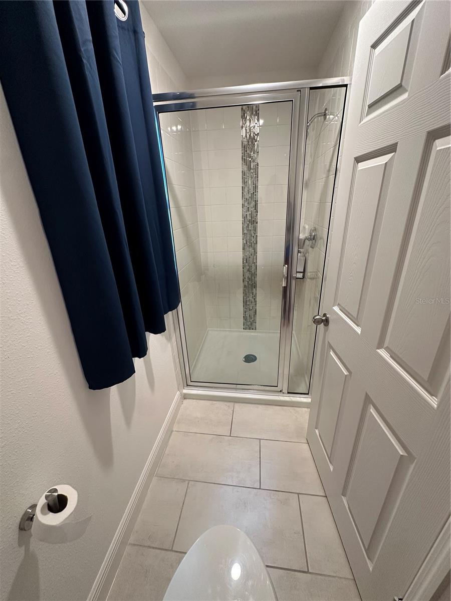 HANOVER LAKES PH 5 - Residential