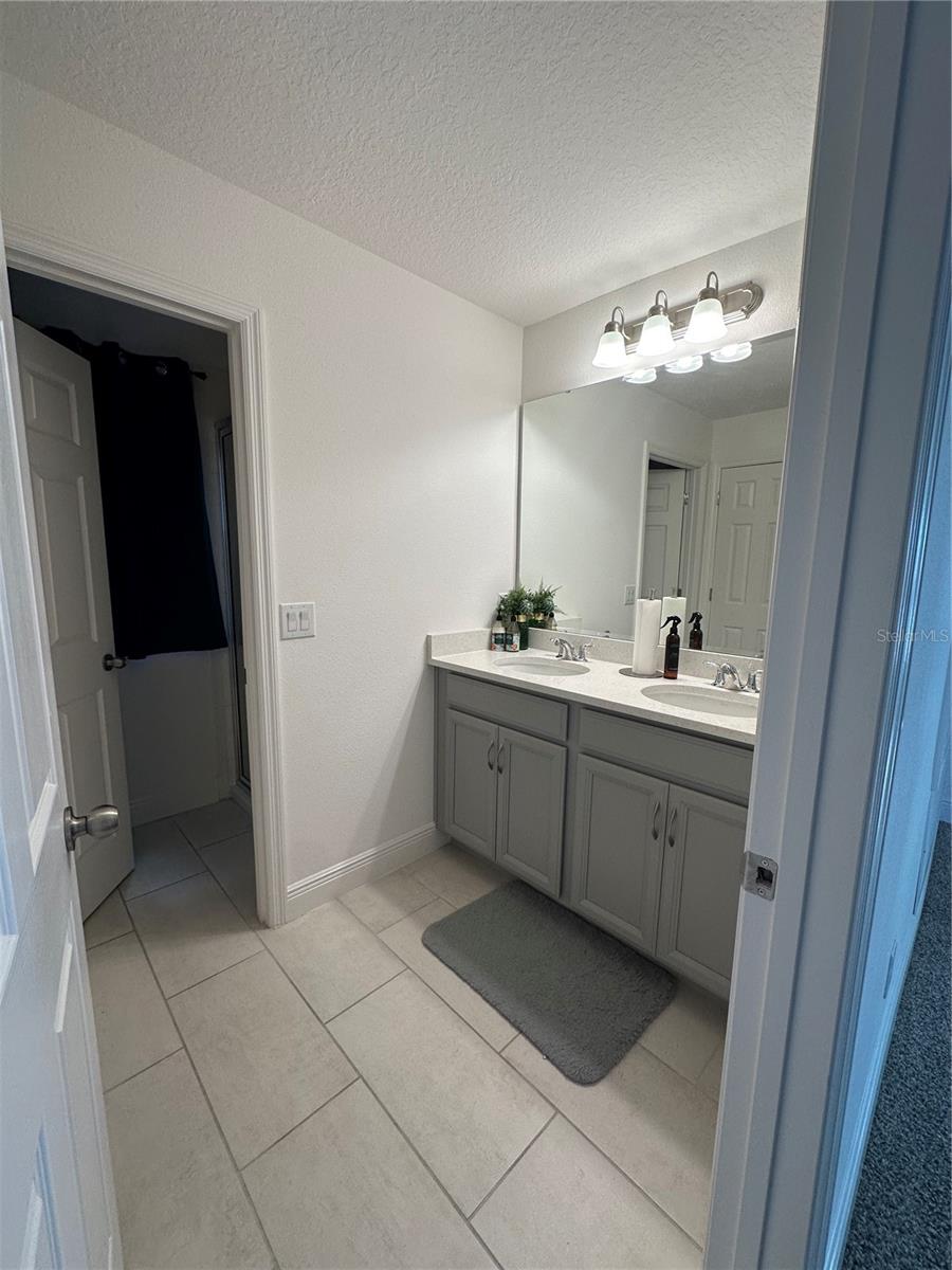 HANOVER LAKES PH 5 - Residential