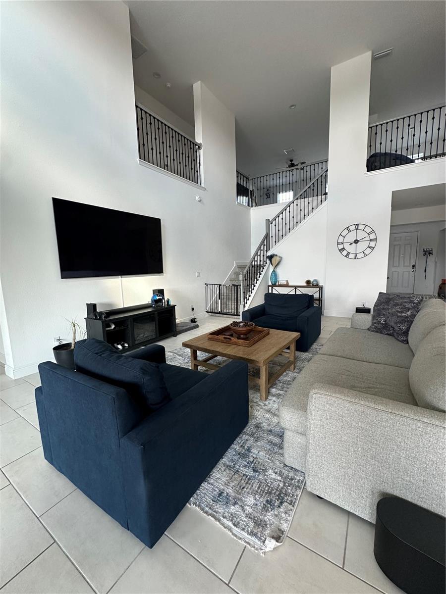 HANOVER LAKES PH 5 - Residential