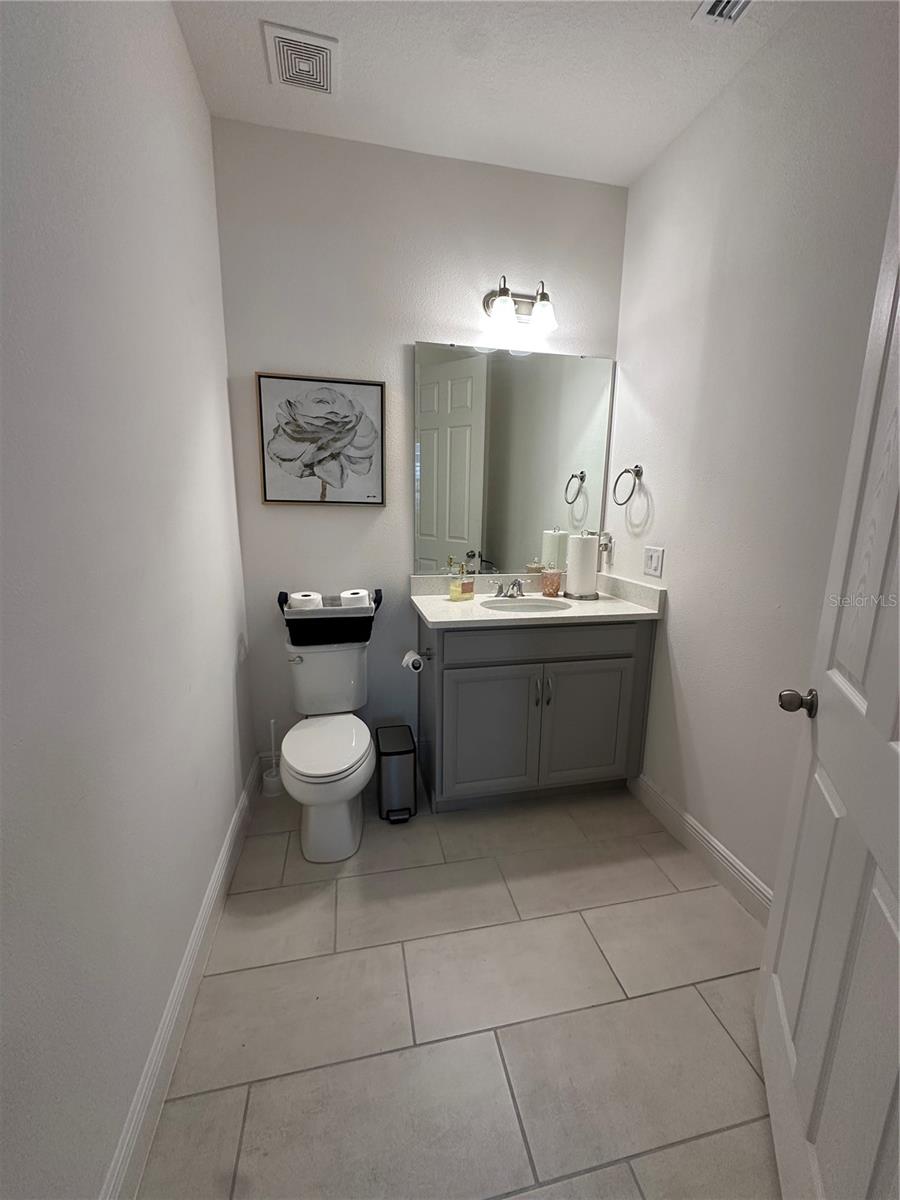 HANOVER LAKES PH 5 - Residential