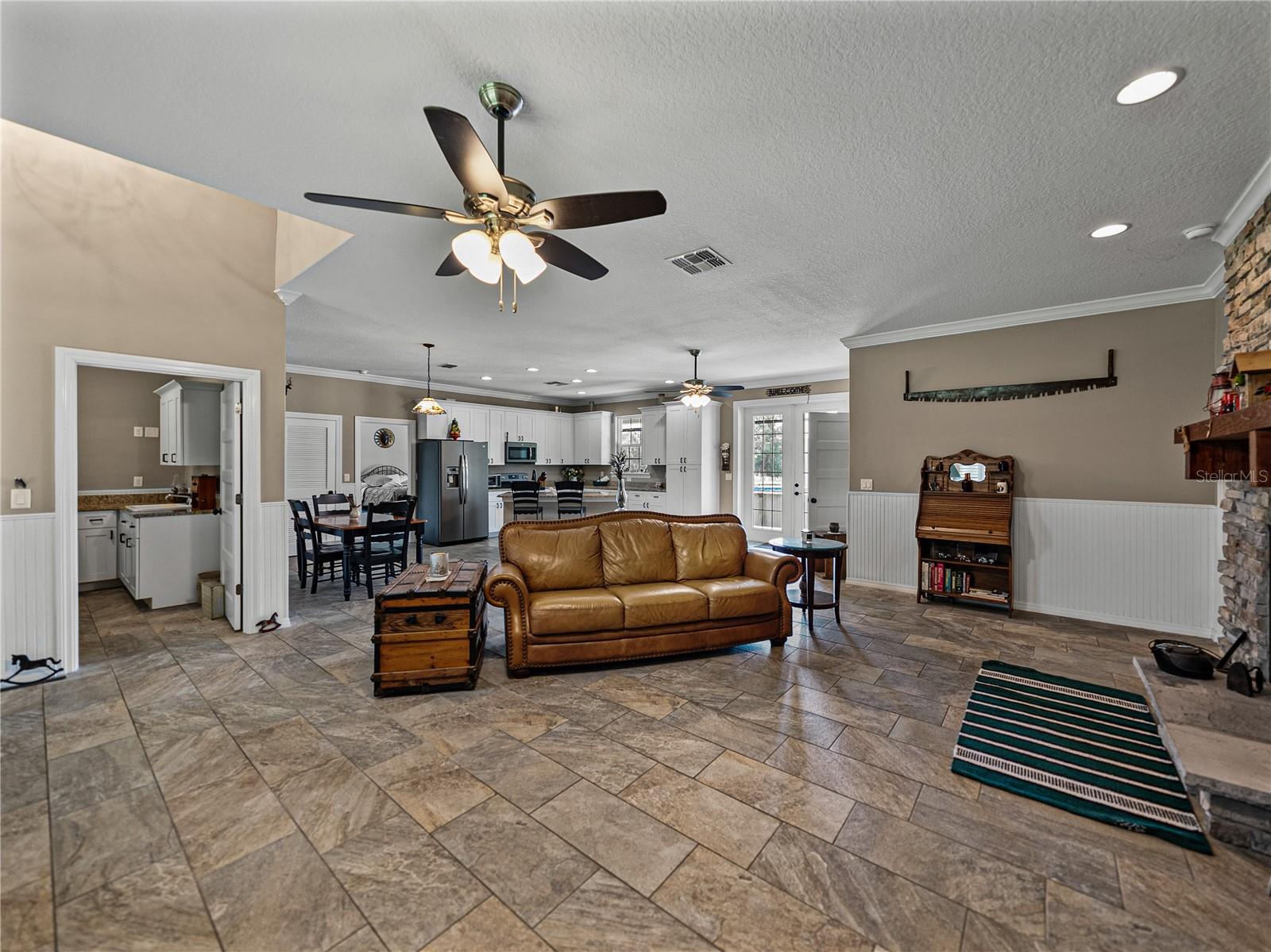 LAKEVIEW CROSSING PH1 - Residential