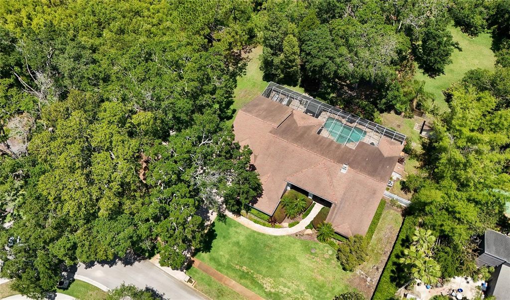 Photo of 1903 Curry Road, Lutz, FL 33549 (MLS # TB8386486)