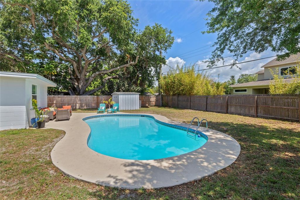 Photo of 1715 Thomas Drive, Clearwater, FL 33759 (MLS # TB8491800)