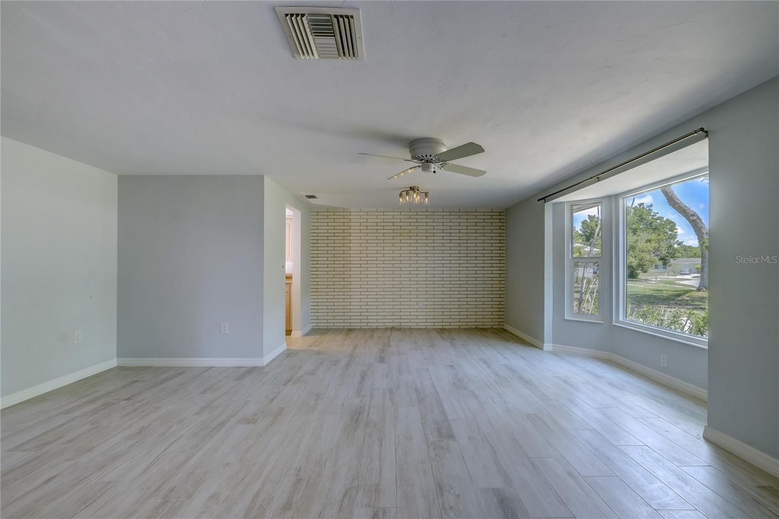GULF GATE - Residential Lease