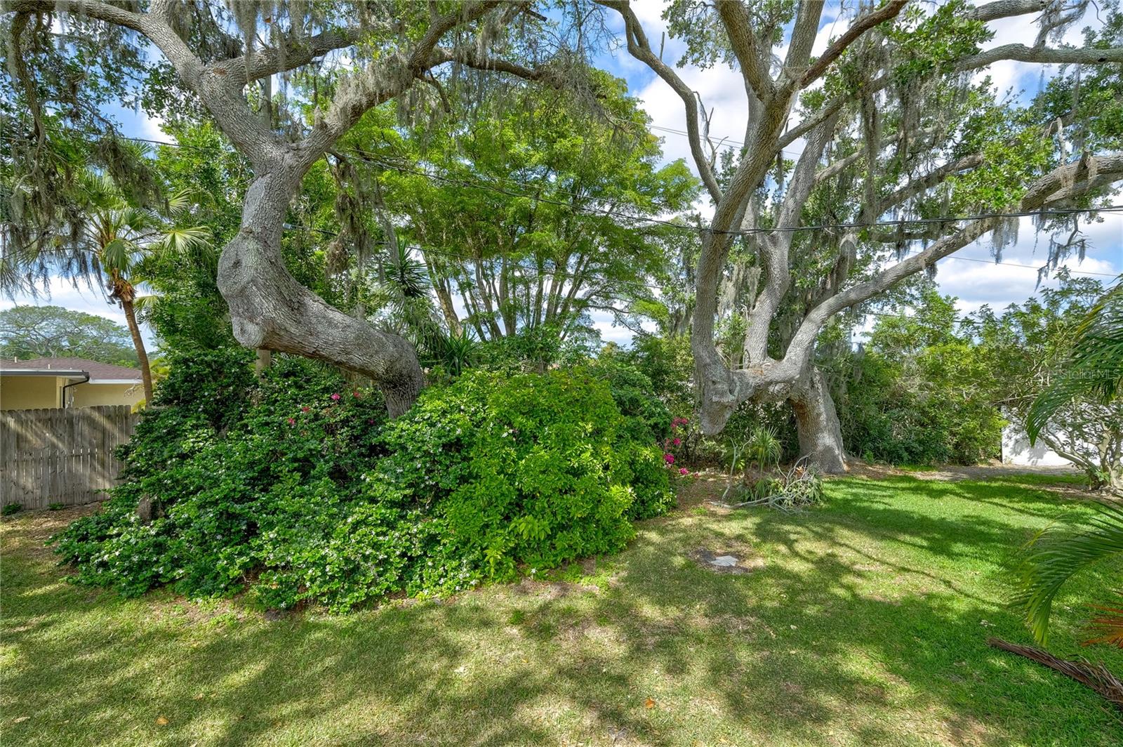GULF GATE - Residential Lease
