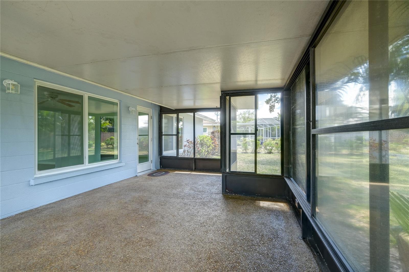 GULF GATE - Residential Lease