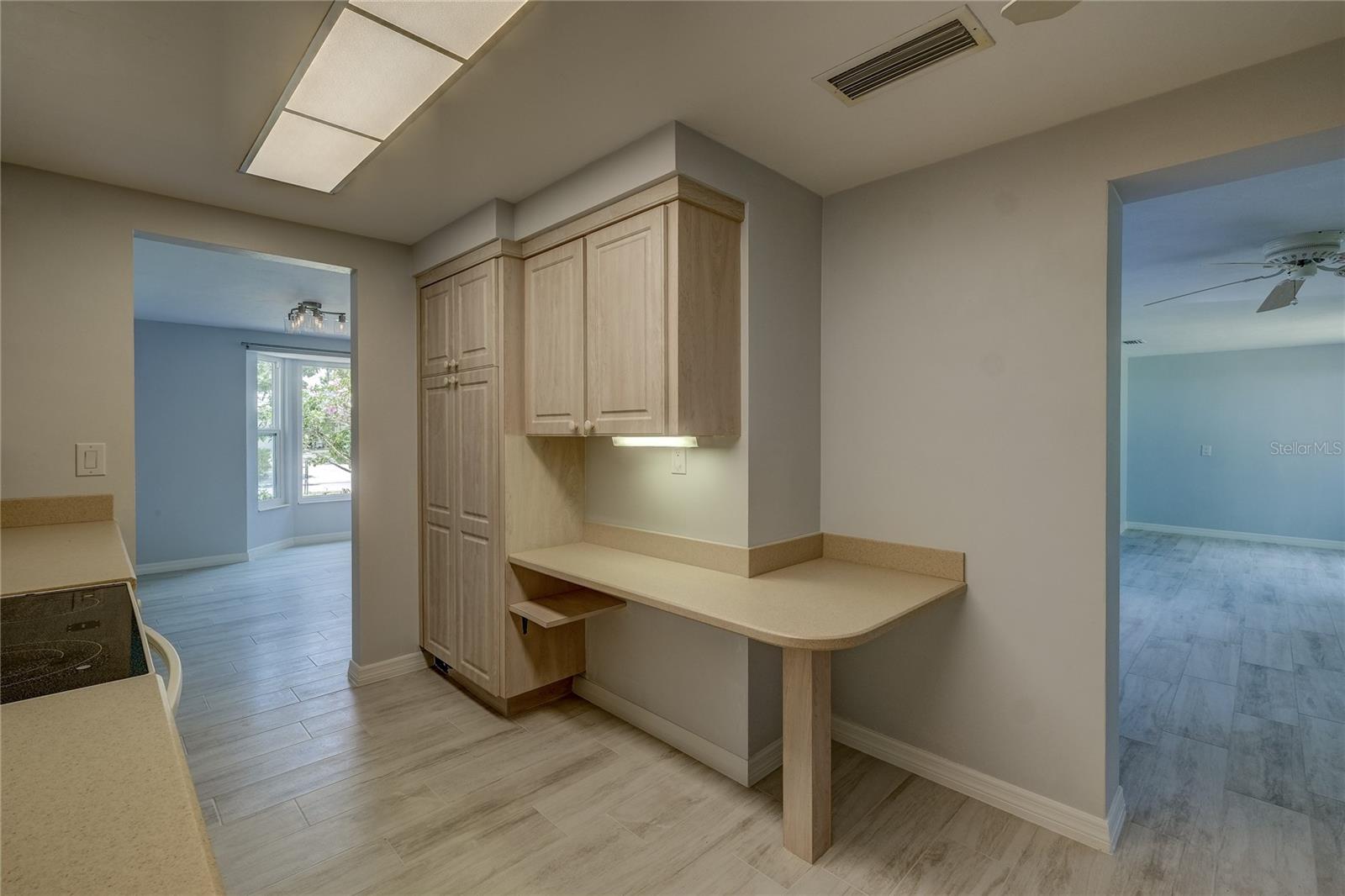 GULF GATE - Residential Lease