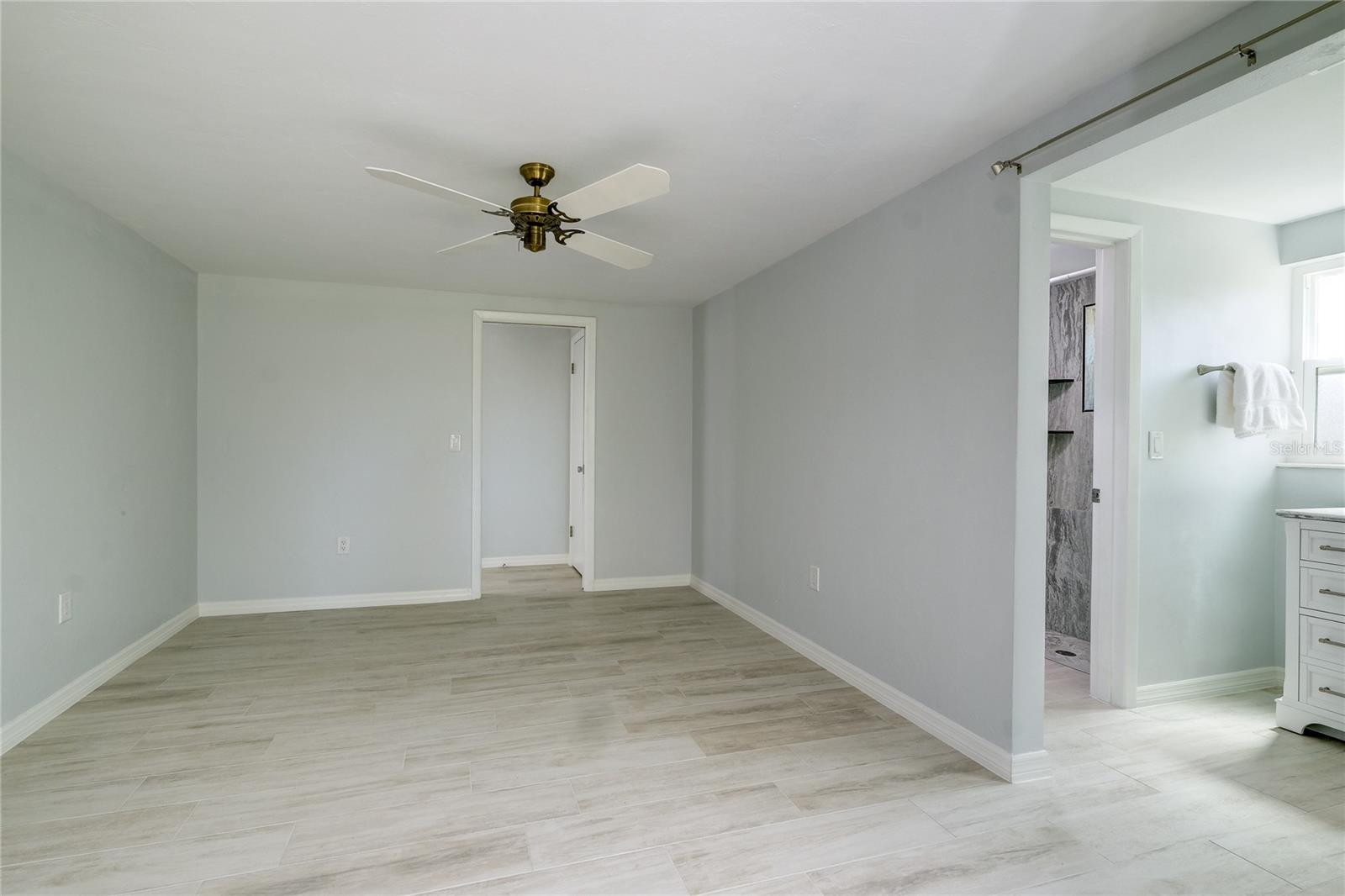 GULF GATE - Residential Lease