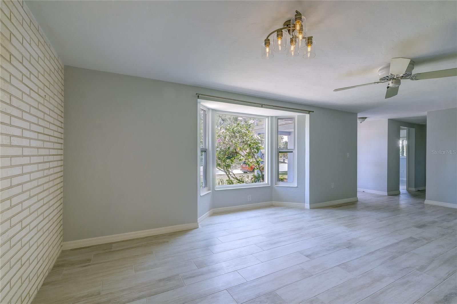 GULF GATE - Residential Lease