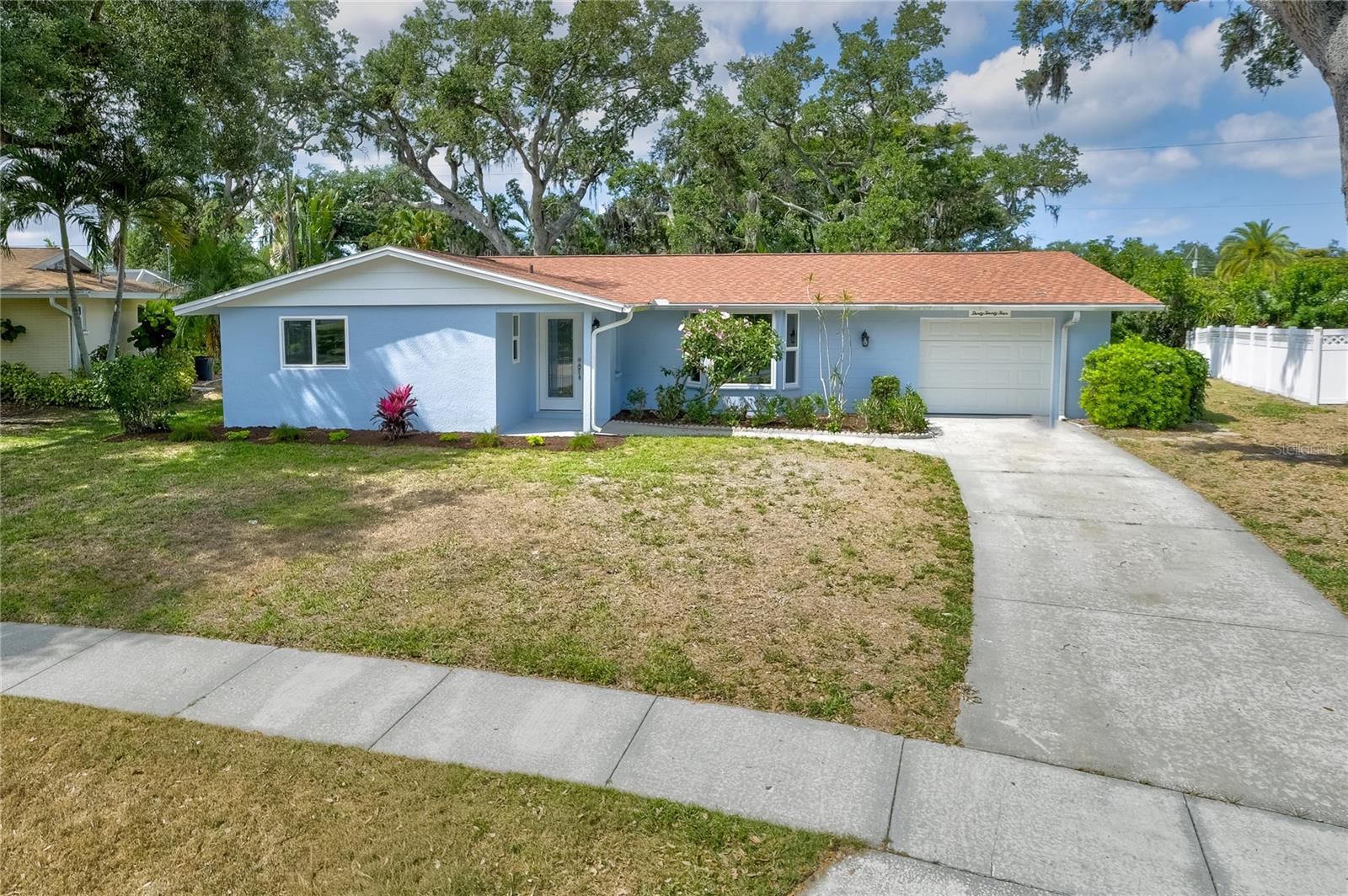 GULF GATE - Residential Lease