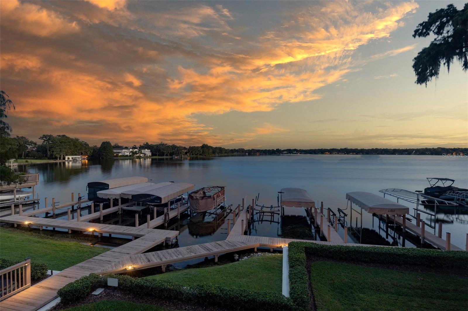 PERLE DU LAC CONDO OR 5843/4848 - Residential