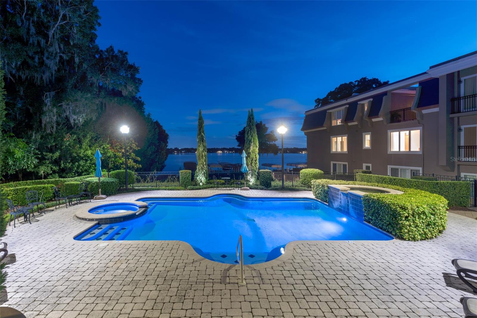 PERLE DU LAC CONDO OR 5843/4848 - Residential