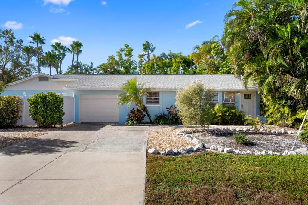 HOLMES BEACH 17TH UNIT - Residential Income