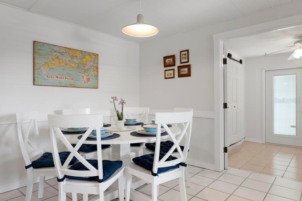 HOLMES BEACH 17TH UNIT - Residential Income