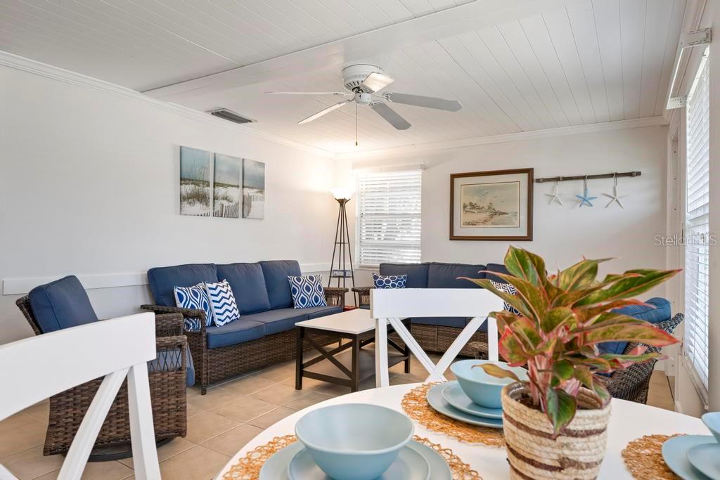 HOLMES BEACH 17TH UNIT - Residential Income