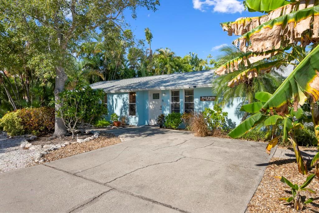 HOLMES BEACH 17TH UNIT - Residential Income